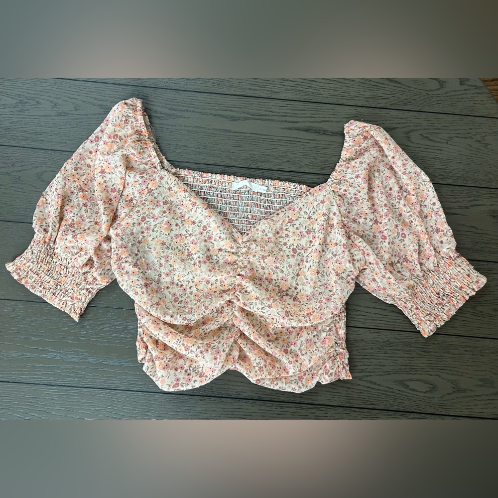 Lush Puff Sleeve Floral Crop Top In Pink Multi With Smocked Back Size Medium